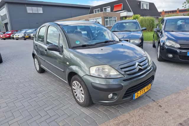 Citroën C3 (2009) thumbnail 2