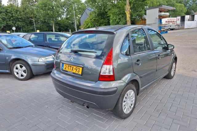 Citroën C3 (2009) thumbnail 3