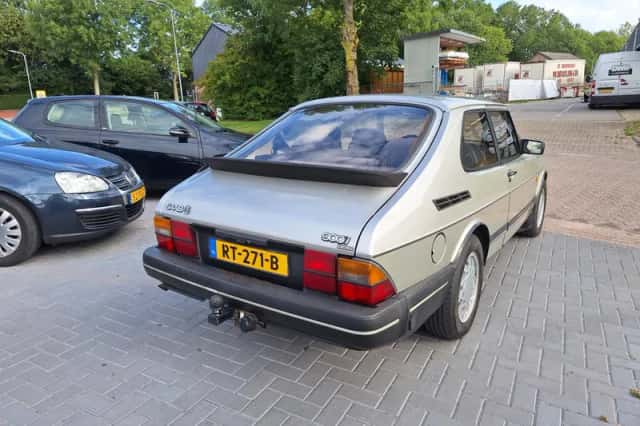 Saab 900 (1991) thumbnail 3