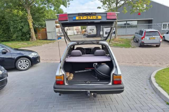 Saab 900 (1991) thumbnail 5