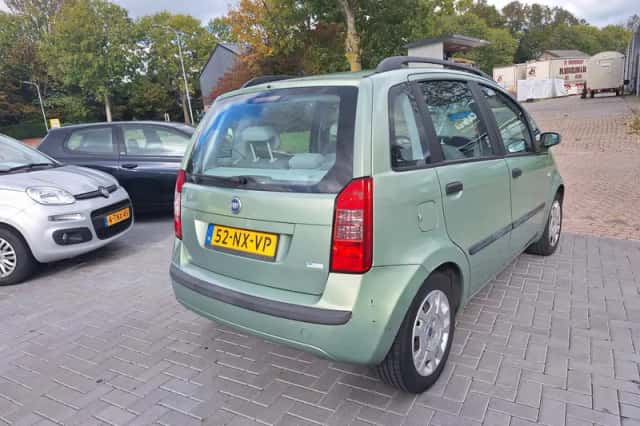Fiat Idea (2004) thumbnail 3