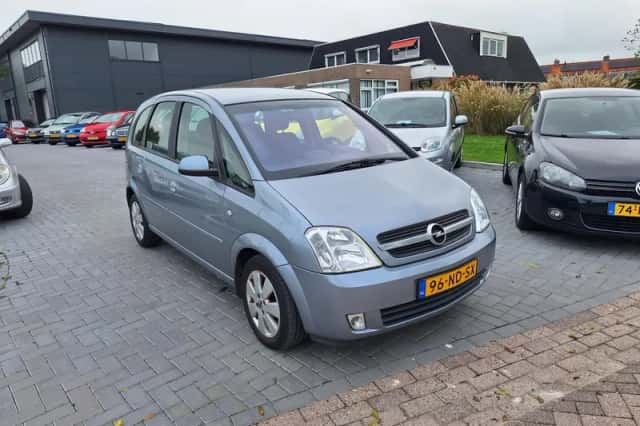 Opel Meriva (2003) thumbnail 2