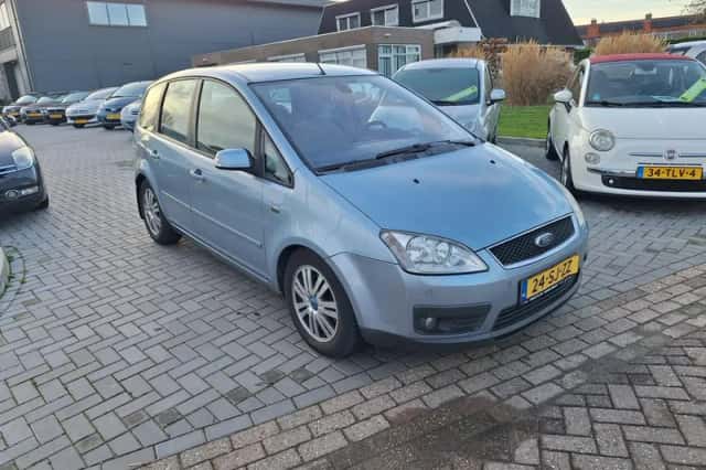 Ford Focus (2006) thumbnail 2