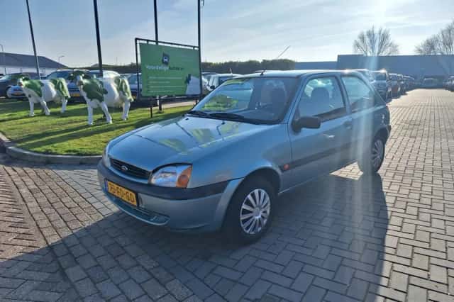 Ford Fiesta (2000) thumbnail 1