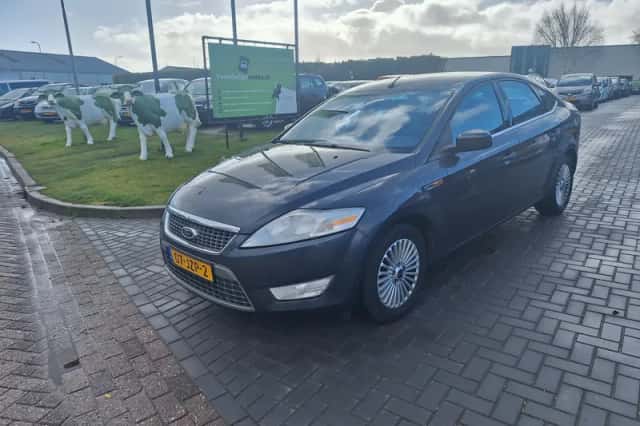 Ford Mondeo (2009) thumbnail 1