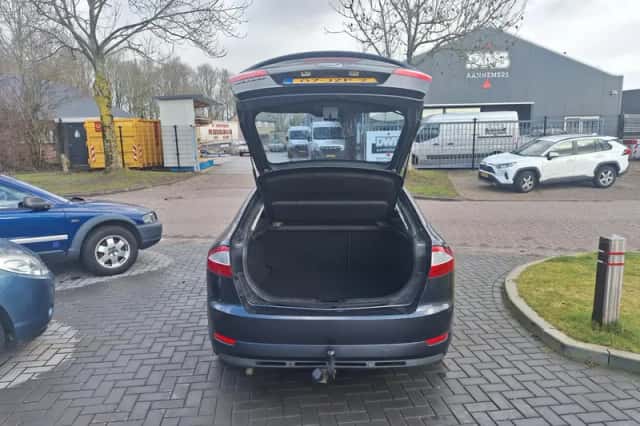 Ford Mondeo (2009) thumbnail 5