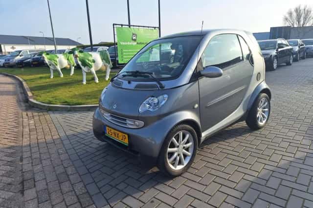Smart Fortwo (2004) thumbnail 1