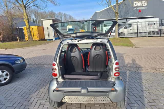 Smart Fortwo (2004) thumbnail 5