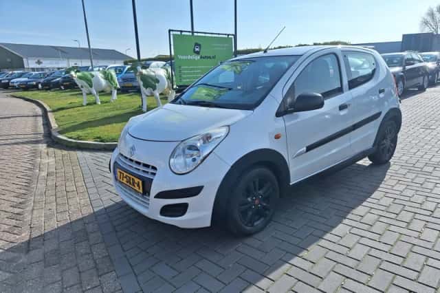 Suzuki Alto (2011) thumbnail 1