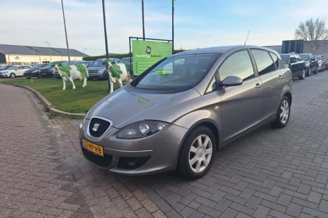 SEAT Toledo (2005) thumbnail 1