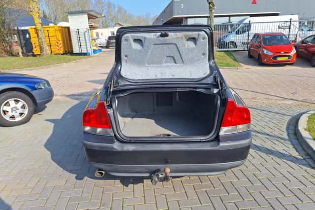 Volvo S60 (2001) thumbnail 5