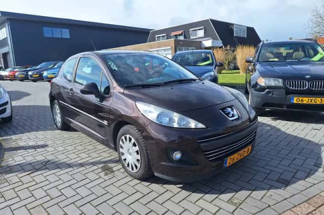 Peugeot 207 (2011) thumbnail 2