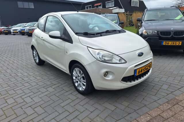 Ford Ka (2010) thumbnail 2