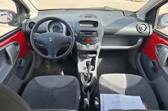 Peugeot 107 (2005) thumbnail 6