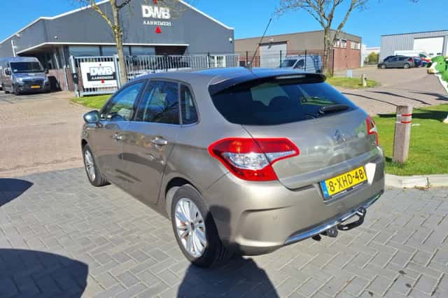 Citroën C4 (2014) thumbnail 4