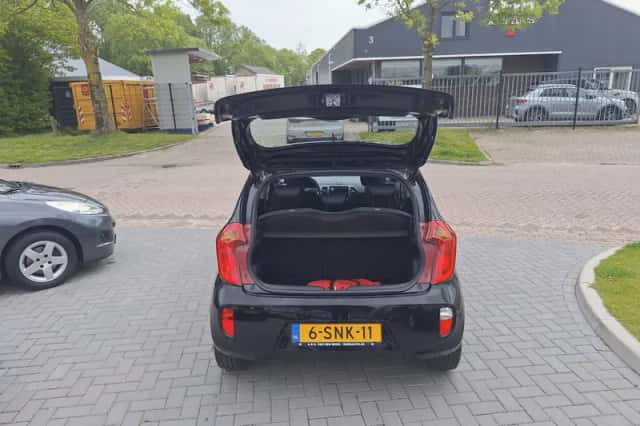 Kia Picanto (2013) thumbnail 5