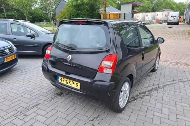 Renault Twingo (2008) thumbnail 3