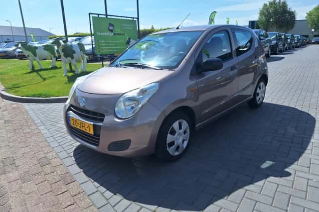 Suzuki Alto (2009) thumbnail 1