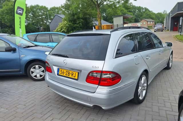 Mercedes-Benz E-Klasse (2006) thumbnail 3