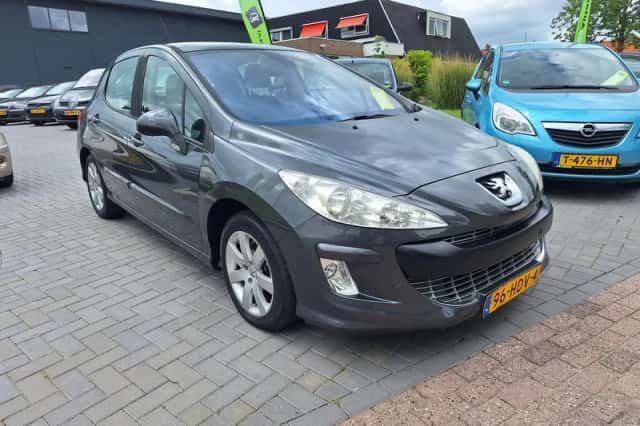 Peugeot 308 (2008) thumbnail 2