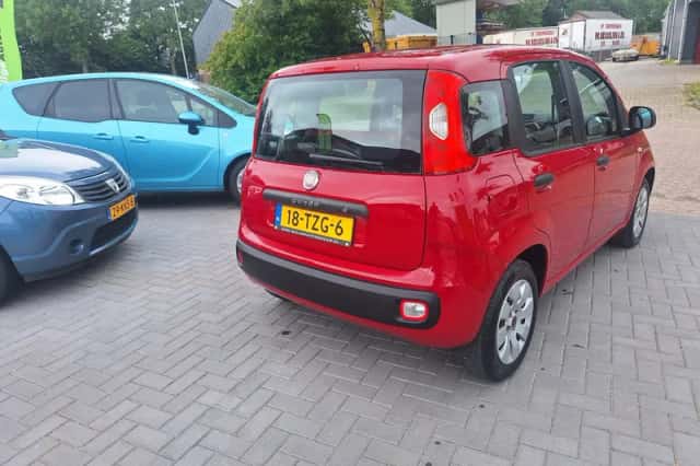 Fiat Panda (2012) thumbnail 3