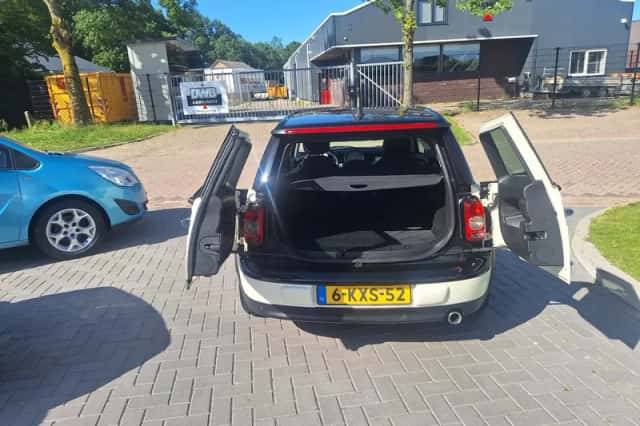 MINI Clubman (2008) thumbnail 6