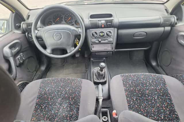 Opel Tigra (1996) thumbnail 6