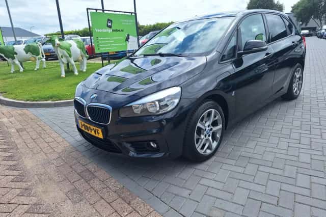 BMW 2-Serie (2017) thumbnail 1