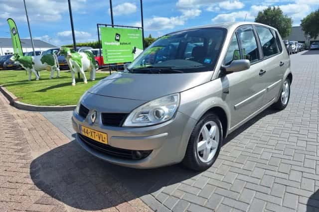 Renault Scénic (2007) thumbnail 1