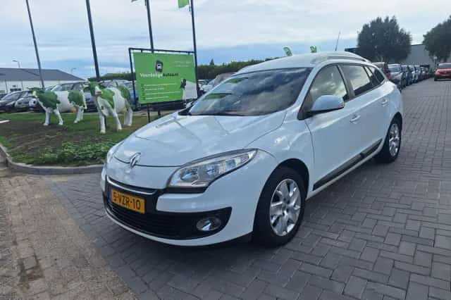 Renault Mégane (2012) thumbnail 1