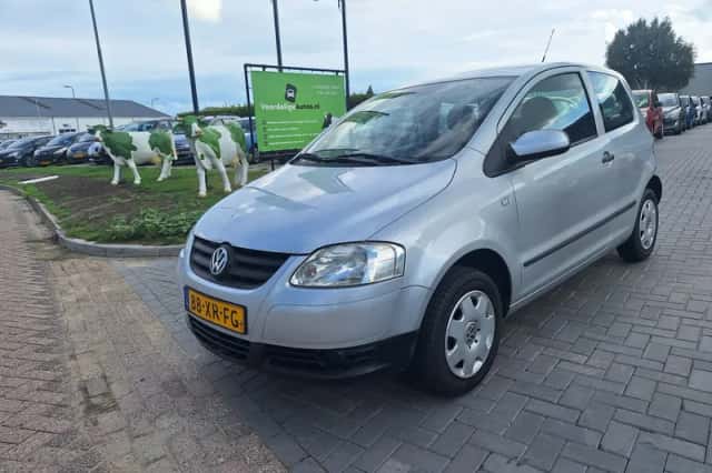 Volkswagen Fox (2007) thumbnail 1