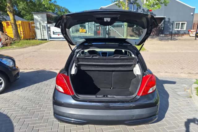 Peugeot 207 (2011) thumbnail 5