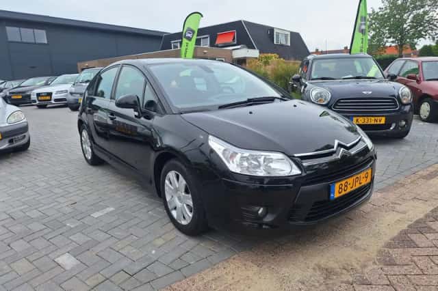 Citroën C4 (2009) thumbnail 2