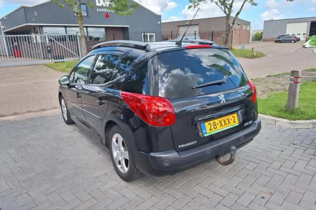 Peugeot 207 (2012) thumbnail 4