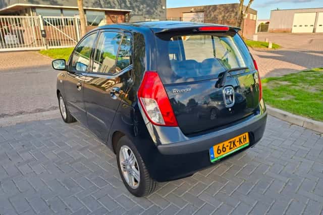 Hyundai i10 (2008) thumbnail 4