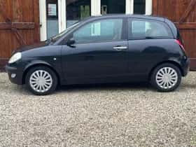 Lancia Ypsilon (2005) thumbnail 4