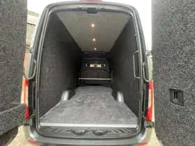 Mercedes-Benz Sprinter (2019) thumbnail 12