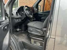 Mercedes-Benz Sprinter thumbnail 5