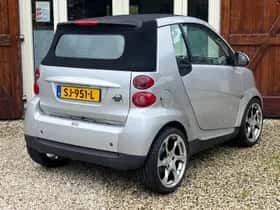 Smart Fortwo thumbnail 3