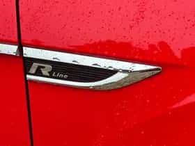 Volkswagen T-Roc thumbnail 36
