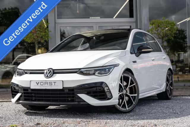 Volkswagen Golf (2022) thumbnail 1