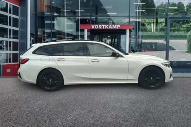 BMW 3-Serie (2021) thumbnail 4