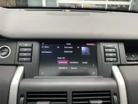 Land Rover Discovery (2016) thumbnail 20