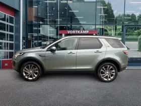 Land Rover Discovery (2016) thumbnail 8