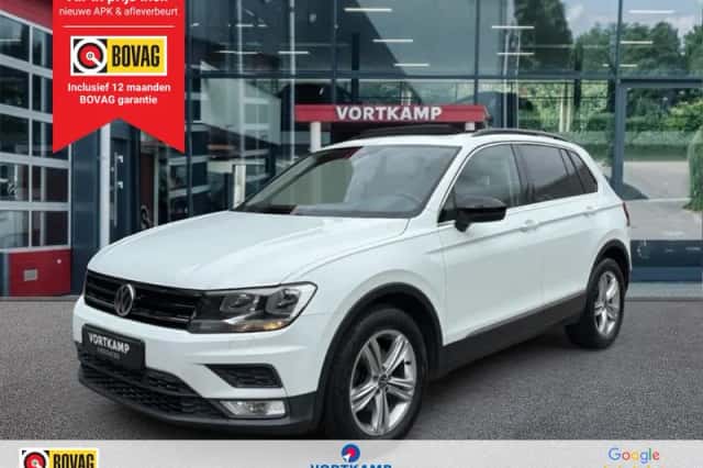 Volkswagen Tiguan (2016) thumbnail 1