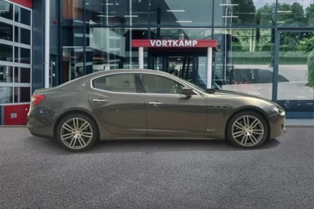 Maserati Ghibli (2018) thumbnail 4