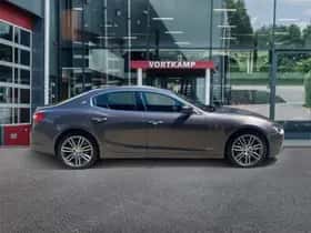 Maserati Ghibli (2018) thumbnail 4