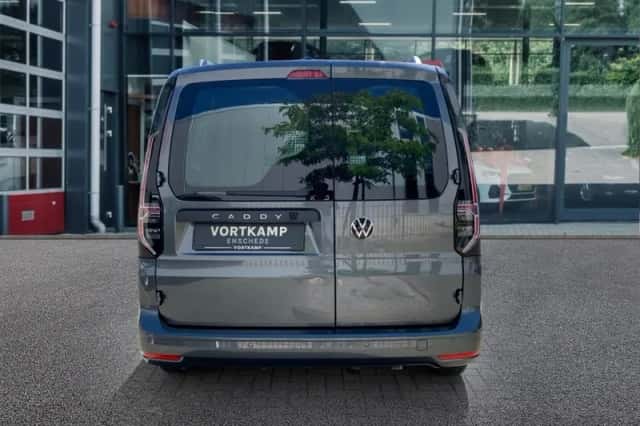 Volkswagen Caddy (2024) thumbnail 6