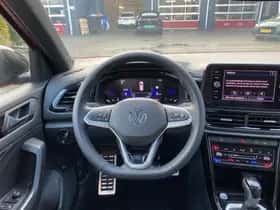 Volkswagen T-Roc (2025) thumbnail 13