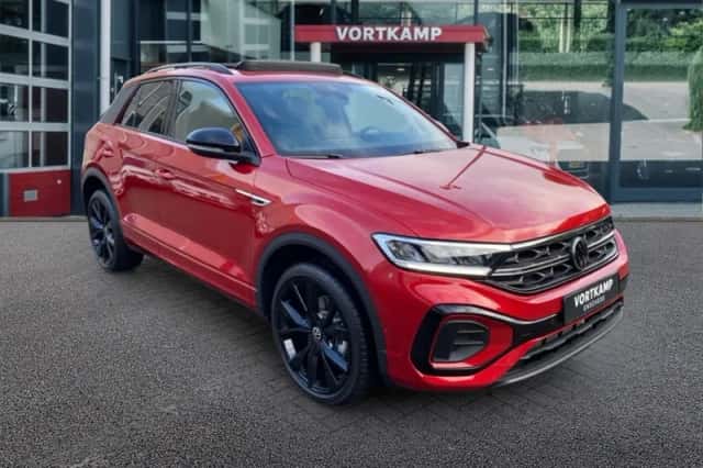 Volkswagen T-Roc (2025) thumbnail 3